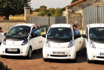 SAUZE VAUSSAIS – 4 VOITURES ELECTRIQUES – 13/ – 1